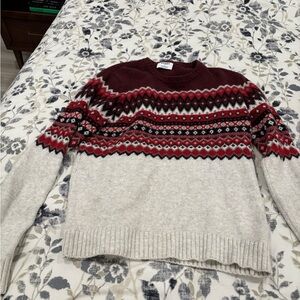 Old Navy Men's Maroon and Cream Crewneck Sweater